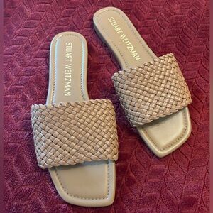 Women’s Stuart Weitzman Woven Sandals, size 9.